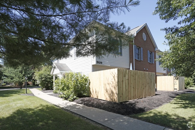 Remington Station - Remington Station Townhomes