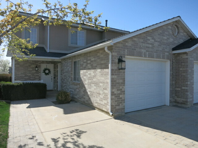 Photo - 1647 N Aliwood Way W Townhome