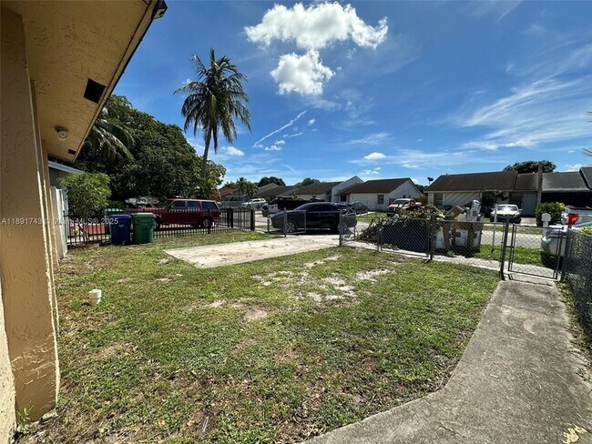Building Photo - 3611 NW 194th Terrace