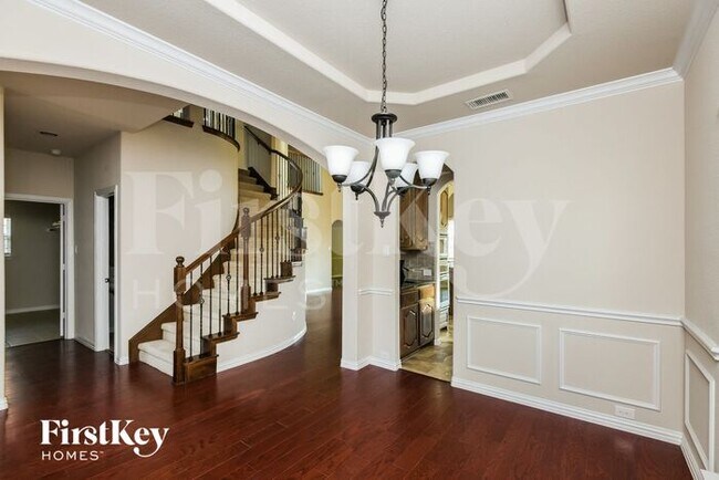 Foto del edificio - 8429 Meadow Sweet Lane