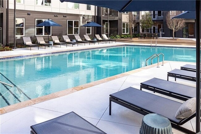 Photo - 50 Executive Park S House