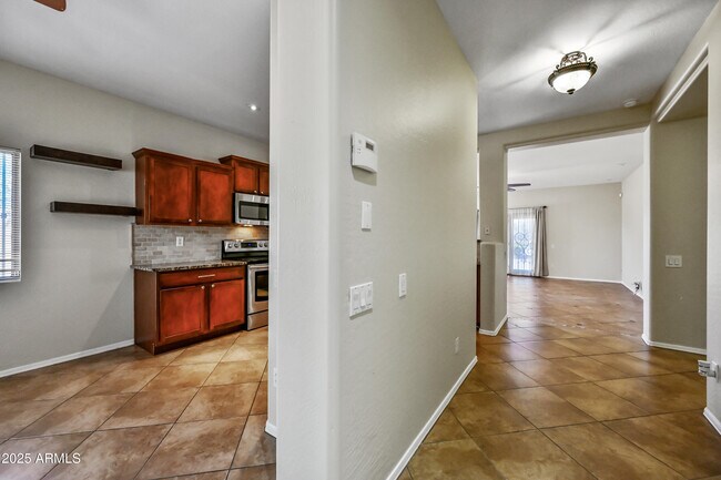 Foto del edificio - 7303 S 54th Dr