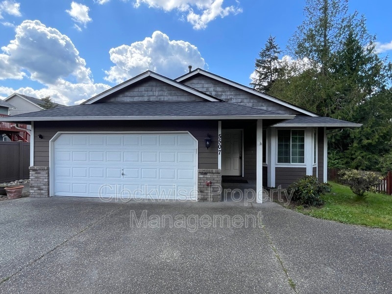 Primary Photo - 5507 208th St Ct E