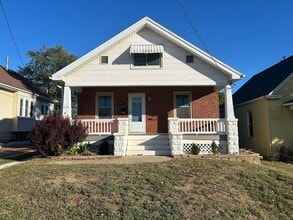 Building Photo - 2543 Cedar St