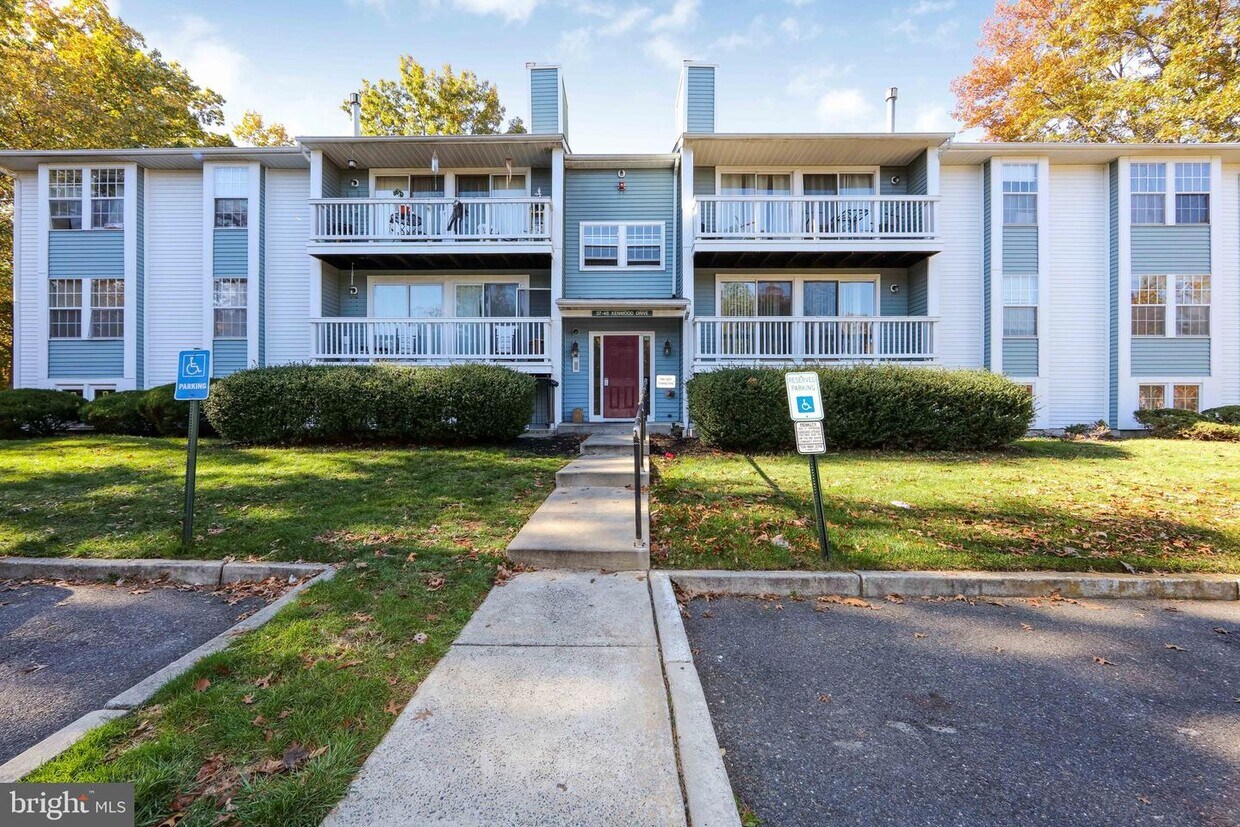 42 Kenwood Dr, Winslow, NJ 08081 Apartment for Rent in Winslow, NJ