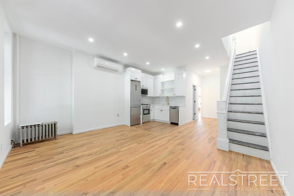 Primary Photo - Brand New Upper Duplex in Bed Stuy Townhouse!