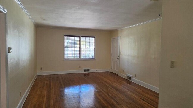 Foto del edificio - 1845 Monroe Dr NE