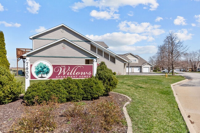 Building Photo - The Willows