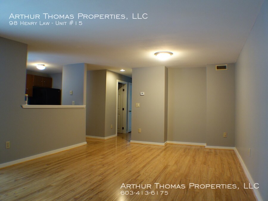Primary Photo - Two Bedroom Condo near Henry Law Park