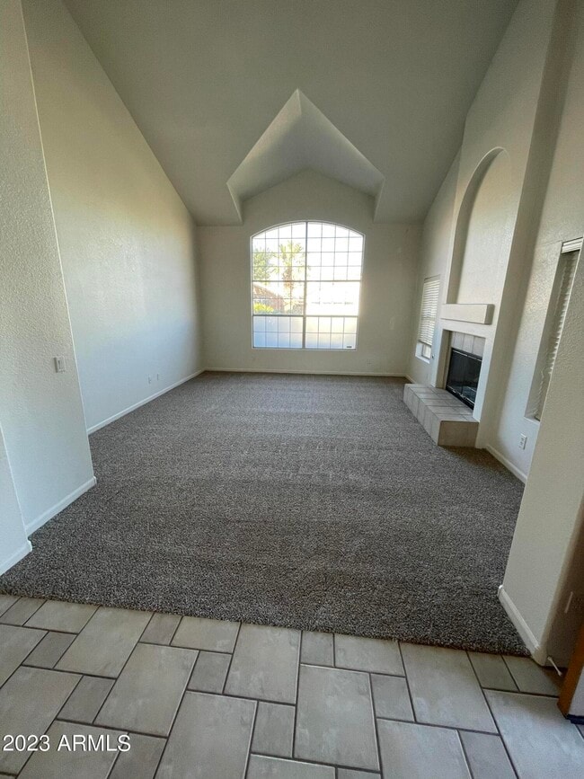 Building Photo - 1345 E Spur Ave