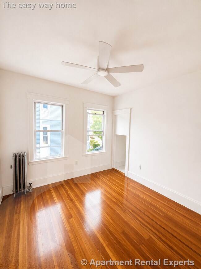 Foto del edificio - 41-43 Jaques St Unit #1