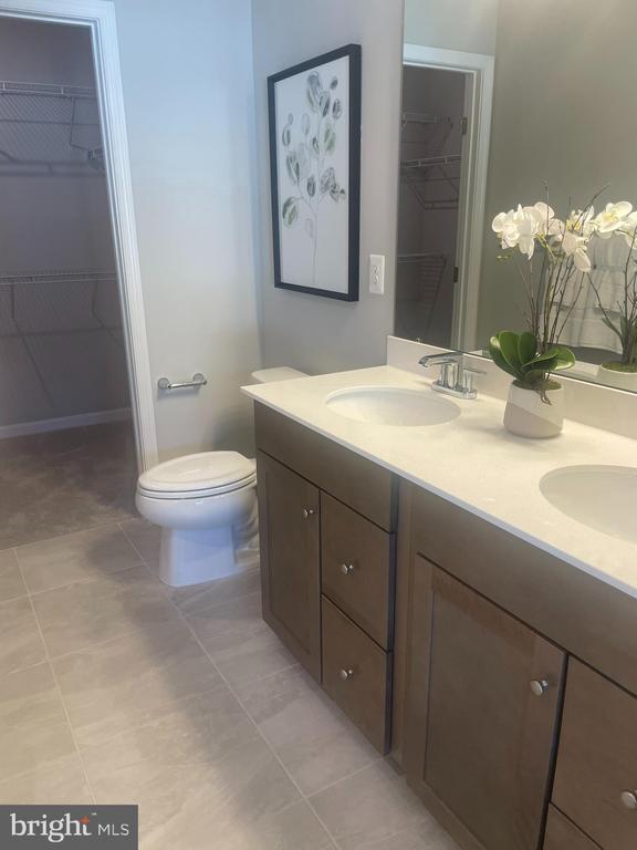 Foto del edificio - 4706 Torrey Ln