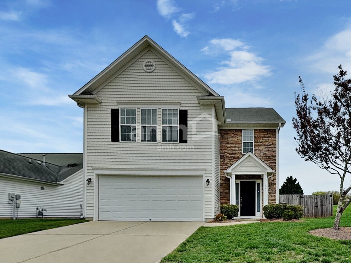 Foto principal - 3643 Sunset Hollow Dr