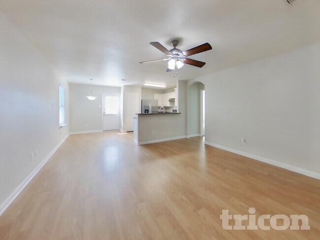 Foto del edificio - 6930 Waterlilly View Ln