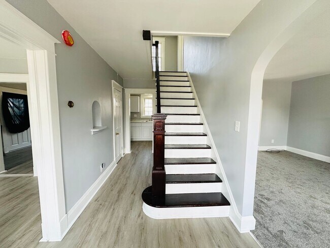 Building Photo - Parkville home for rent!