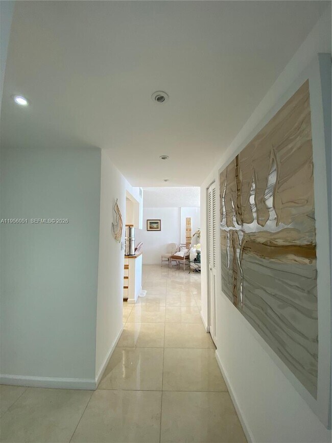 Foto del edificio - 177 Ocean Ln Dr