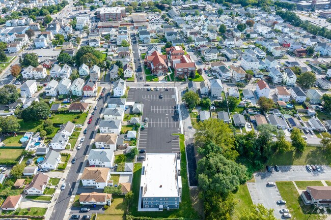 Foto aérea - Residences at Woodlawn