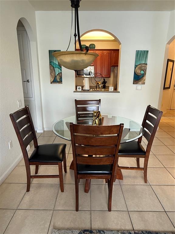 Foto del edificio - 4114 Breakview Dr