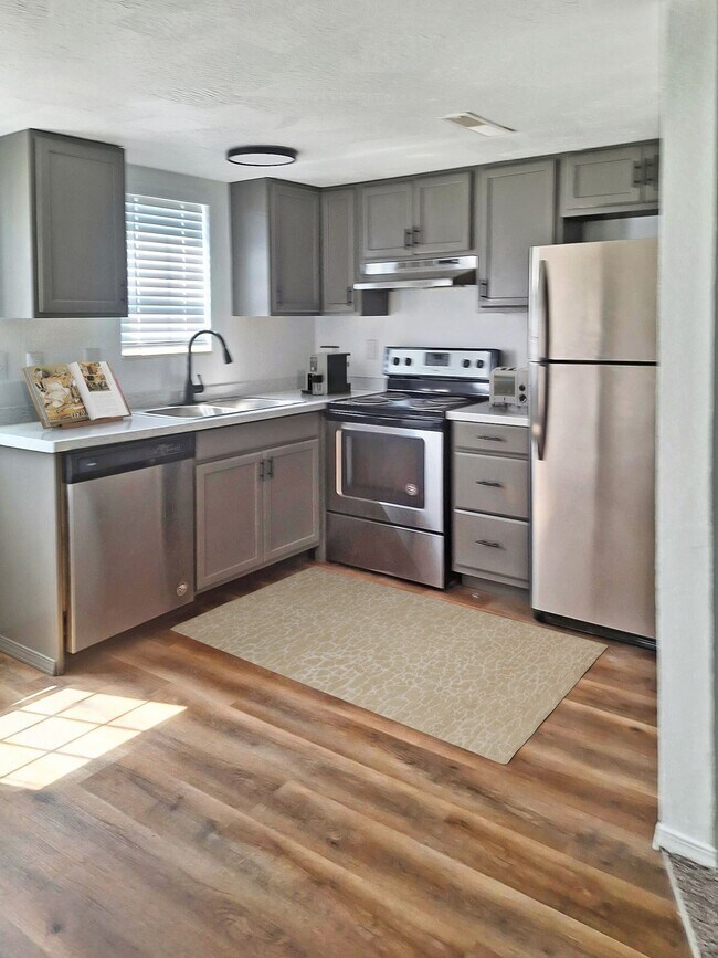 Foto del edificio - Fairfield Village