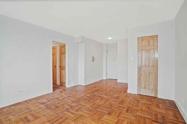 Foto del edificio - 1608 Ocean Pkwy