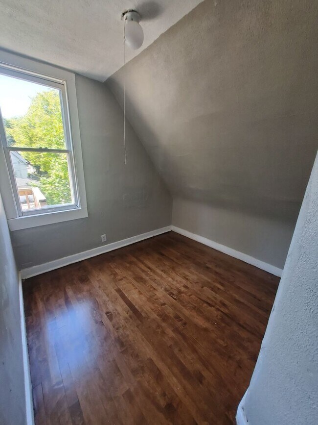 Foto del edificio - 3149 N 25th St