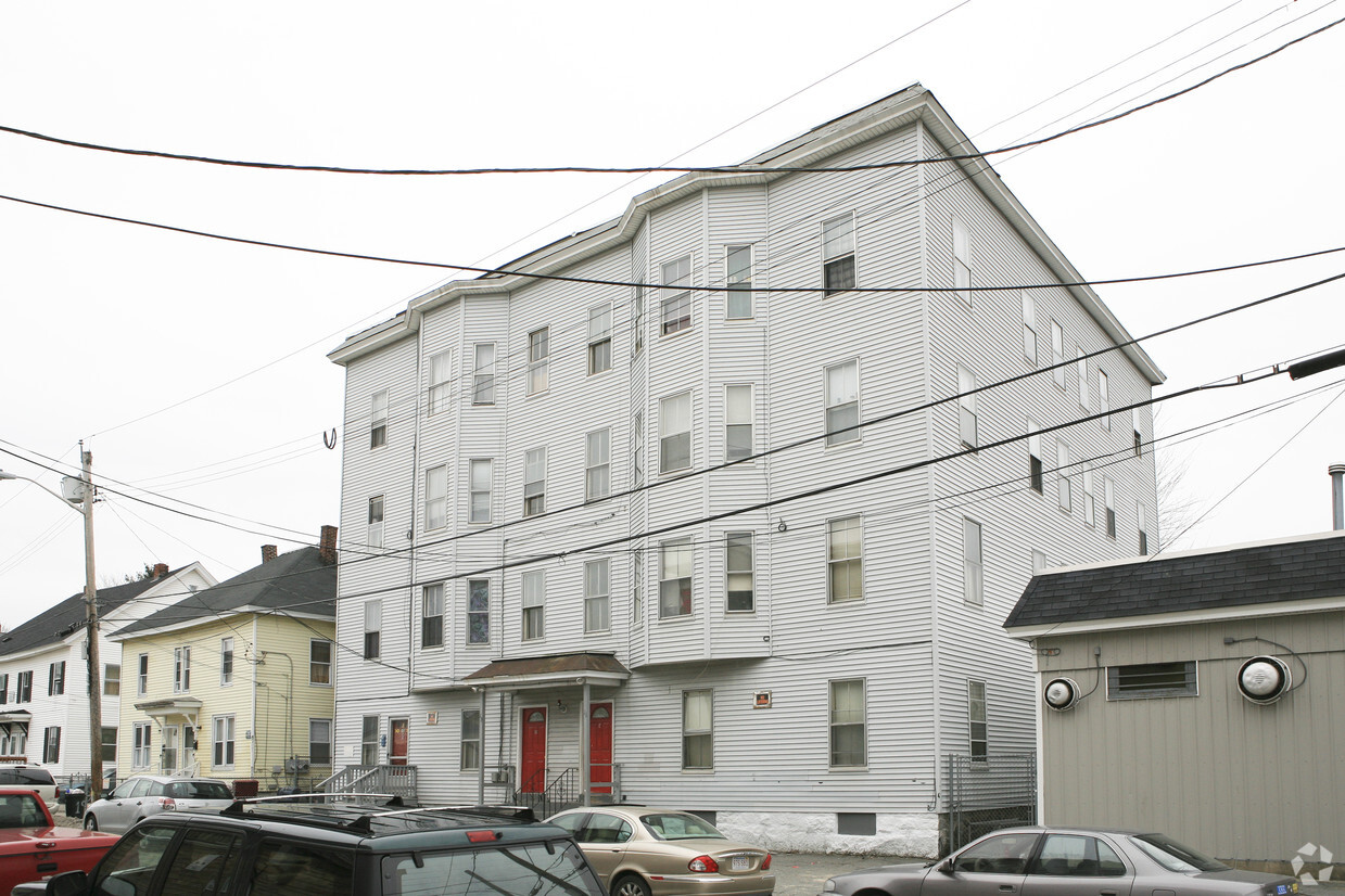 Primary Photo - 11-15 Lilley Ave