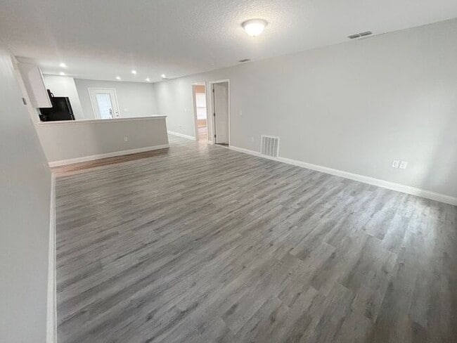 Foto del edificio - Lovely 3-Bedroom Home in the Heart of Midw...