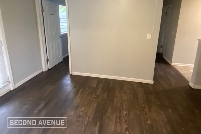 Foto del edificio - 3017 SE 54th St