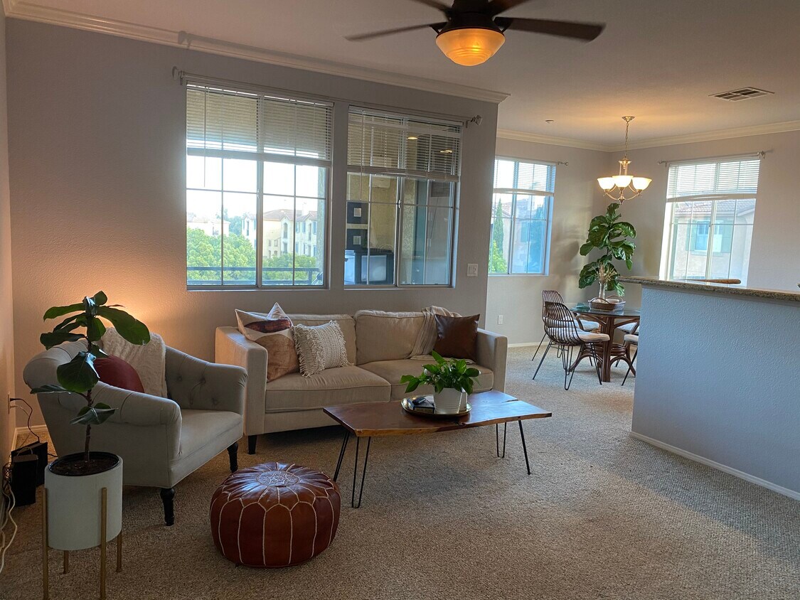 Foto principal - 3830 Elijah Ct