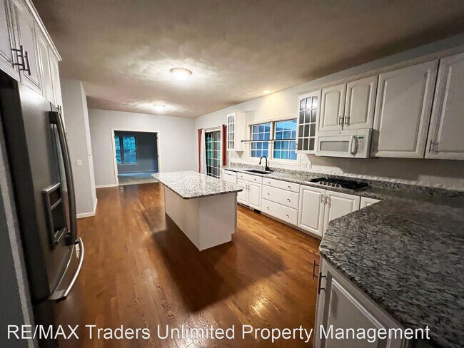 Foto del edificio - 5 br, 4.5 bath House - 7109 Ridgebrook Drive