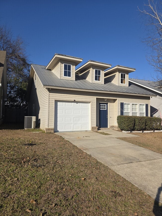 Building Photo - 108 Hidden Sunset Dr