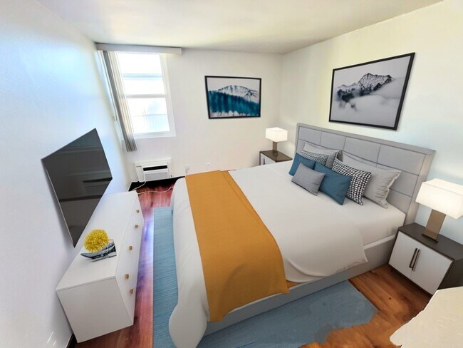 Bedroom #1 - 18620 Hatteras St