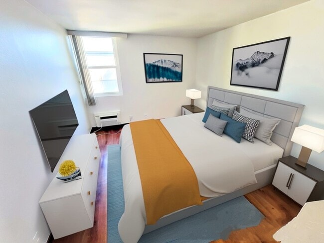 Bedroom #1 - 18620 Hatteras St
