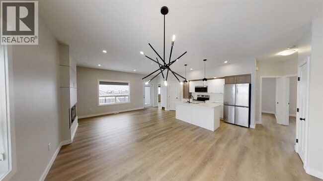 Building Photo - 13002-13106 106 St