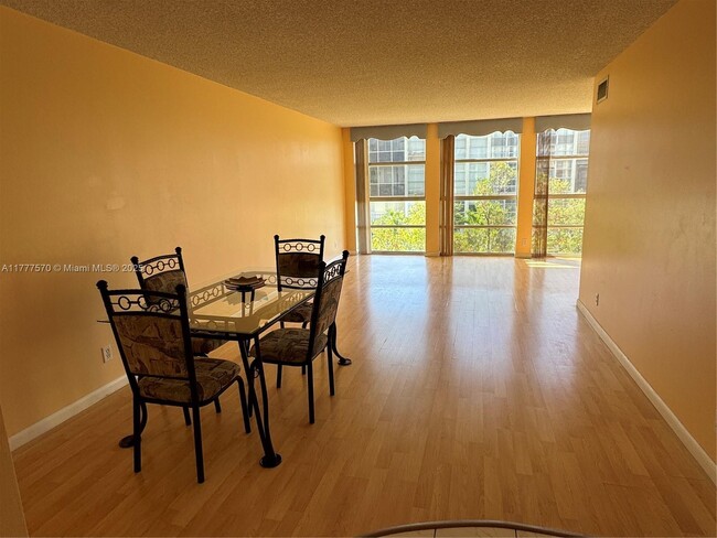 Building Photo - 851 Three Islands Boulevard