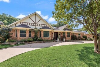 Building Photo - 1019 Loch Lomond Dr