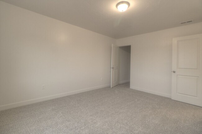 Foto del edificio - 3 Bedroom 2.5 Bathroom Payson Utah