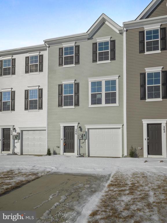 Building Photo - 93 Cooperage Rd