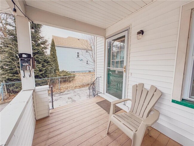 Foto del edificio - 48 Asbury St