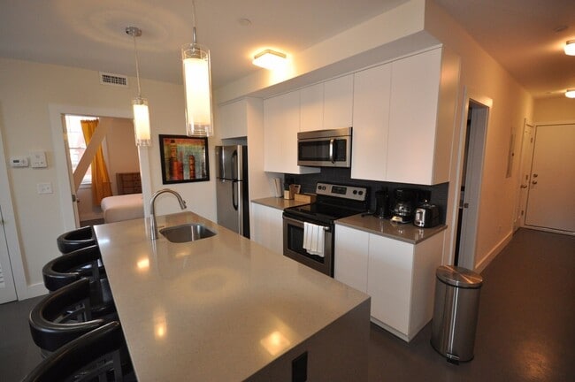 Photo - Renovated 2 bed in the South End... Apartment