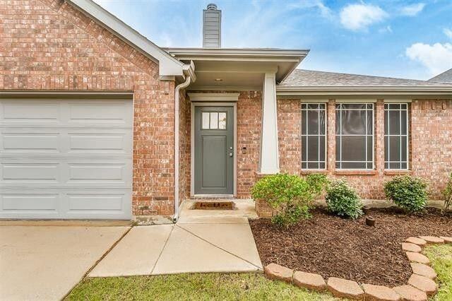 Building Photo - 2661 Calmwater Dr