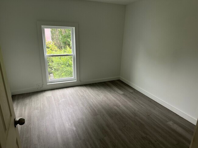 Foto del edificio - 124 Conway St