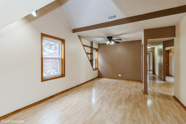 Foto del edificio - 4979 N Austin Ave
