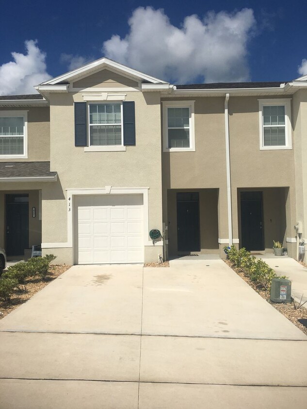 Primary Photo - 3 bed / 2 bath Townhome in Feltrim Reserve...