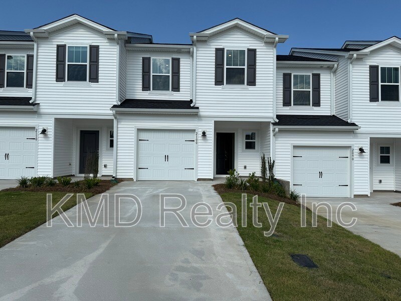 Foto principal - 2100 Old Rivers Rd