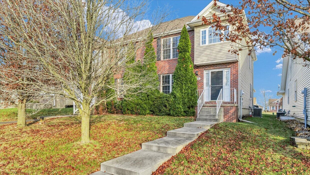 Foto principal - 1535 Belclare Rd