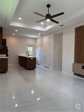 Building Photo - 1310 N Texas Blvd