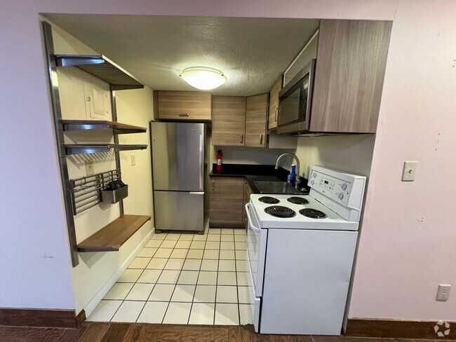 Building Photo - 53A Saint Paul St