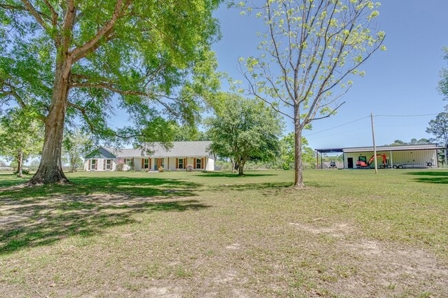 Building Photo - 12525 Indian Springs Rd