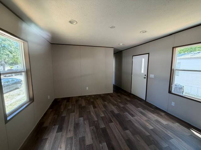Foto del edificio - 3801 St Johns Ave
